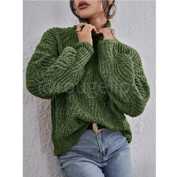 Cable Knit Turtleneck Pullover Sweater Forrest Green - Picture 2 of 10